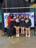SHS female powerlifters